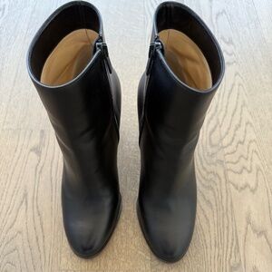 Christian Louboutin Adoxa Zip Ankle Booties, Black, 39.5